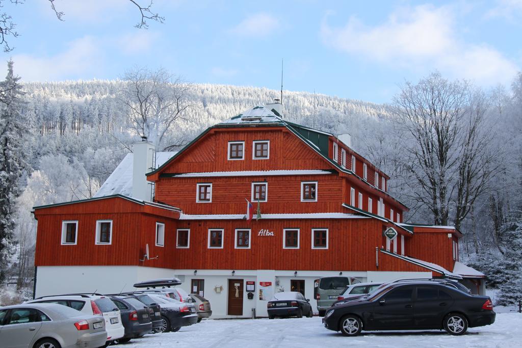 Hotel Alba Destne v Orlickych horach Exteriör bild